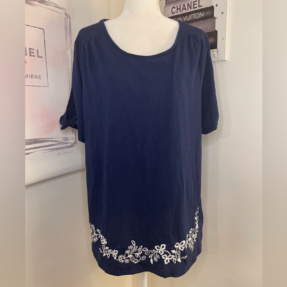St. John’s Bay Short Sleeve Blouse Floral Embroidery Blue Size 3X Plus Size